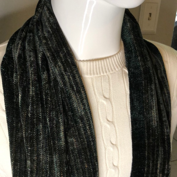 Peter Barton Hand loomed scarf by the Dunlop Weavers - Picture 1 of 6